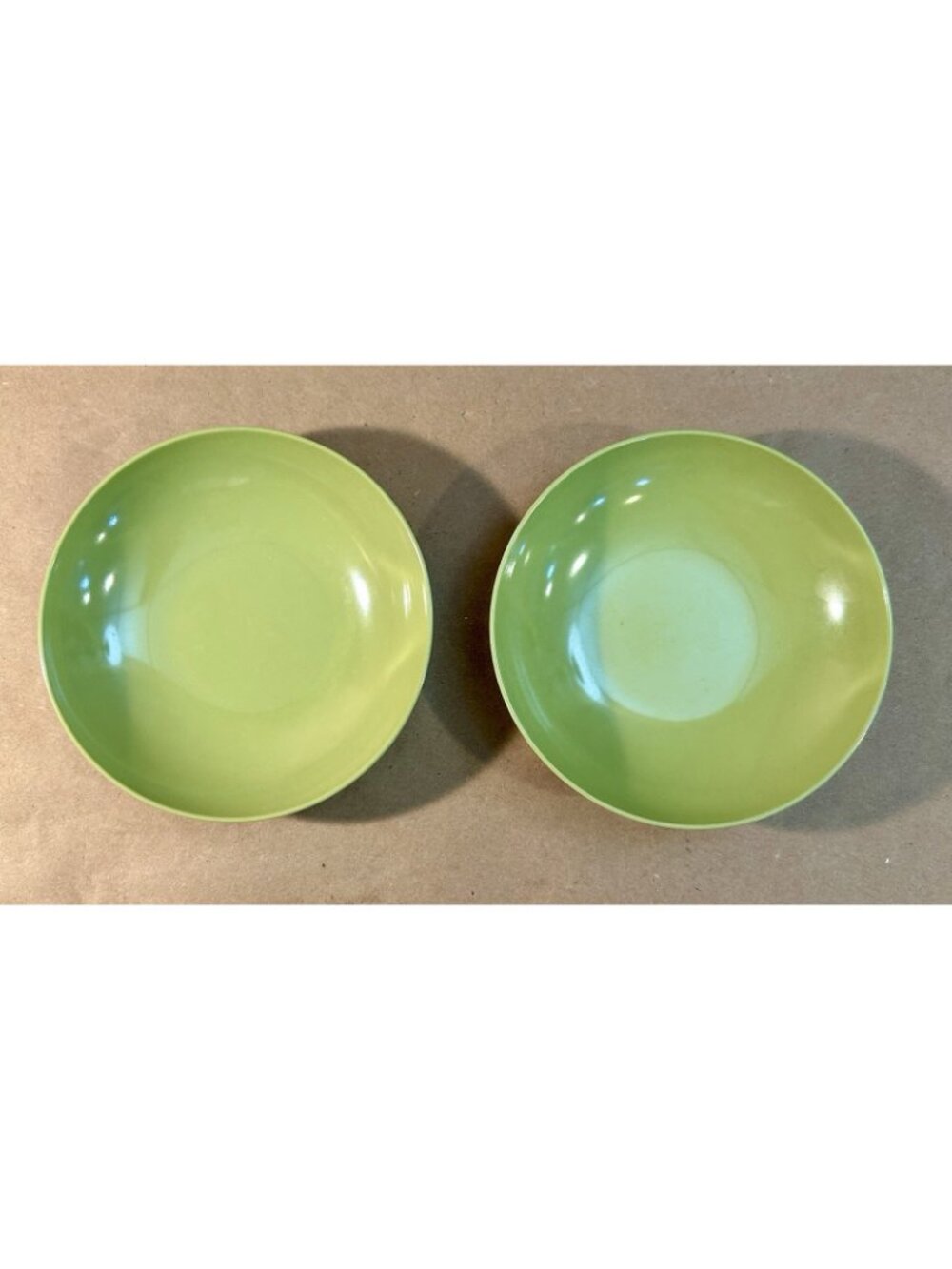 Vintage 10 pc. Oneida Melamine Avocado Green Serving Bowls, Plates & Small Bowls - Picture 7 of 16